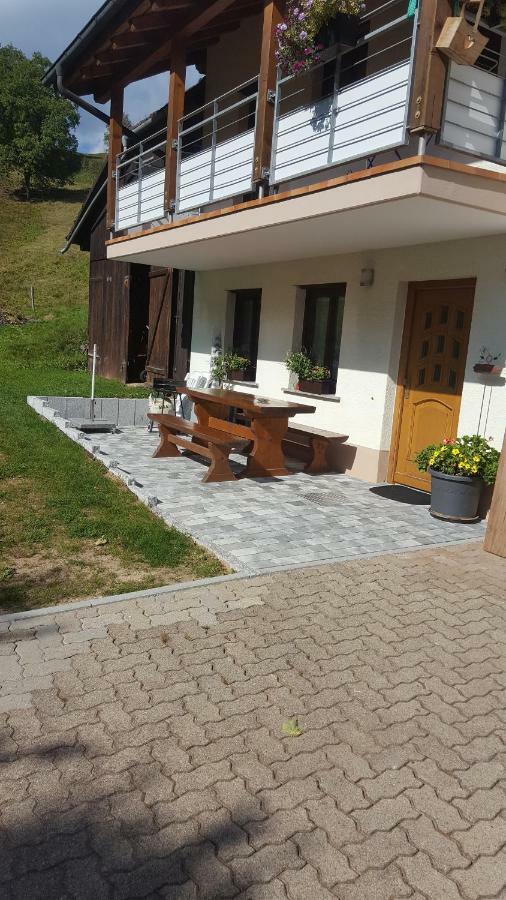 Haus Am Eckle Apartment Kleines Wiesental Exterior photo